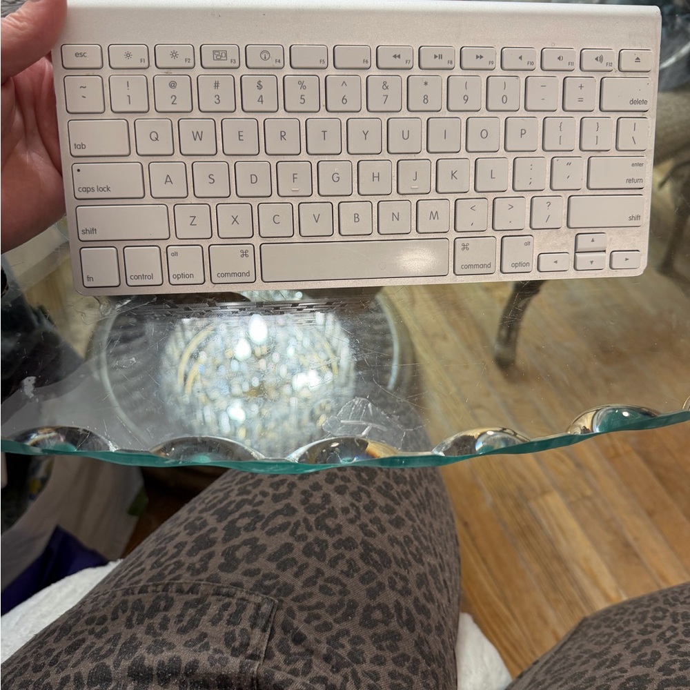 Apple Silver  Wireless Keyboard
